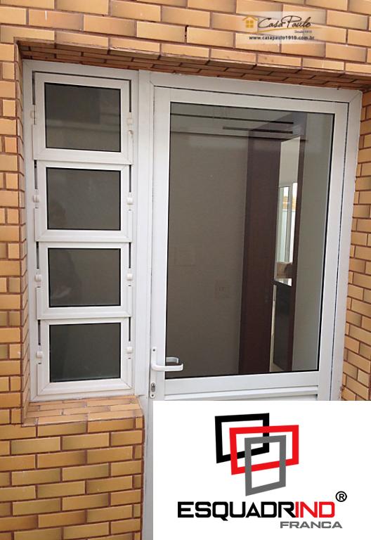 Porta de alumínio de giro