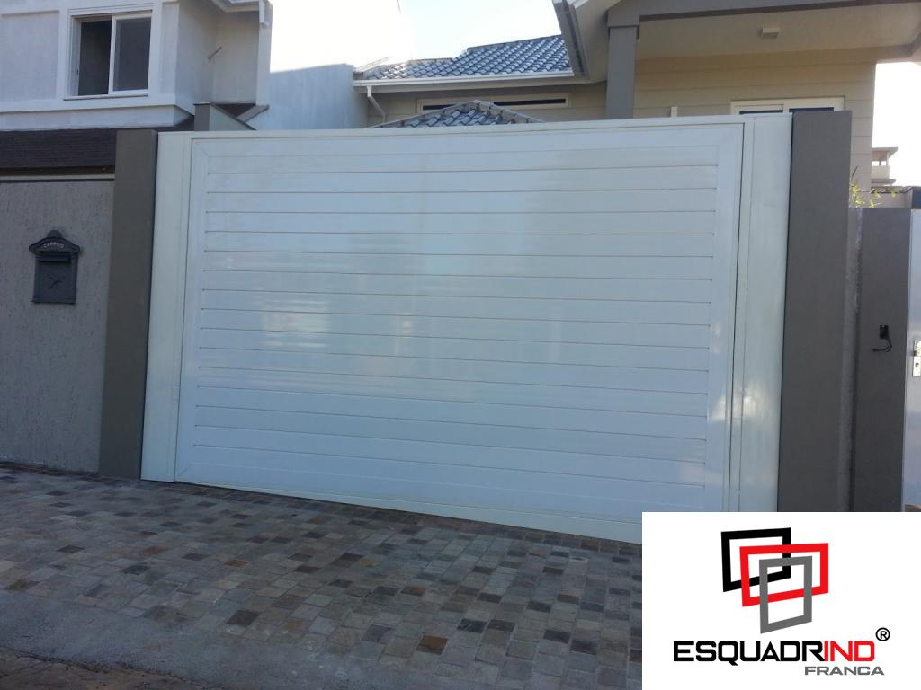 Portão de alumínio basculante - Imagem 2