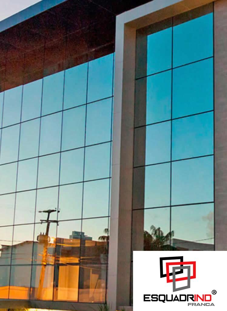 Fachada pele de vidro para empresas - Imagem 6