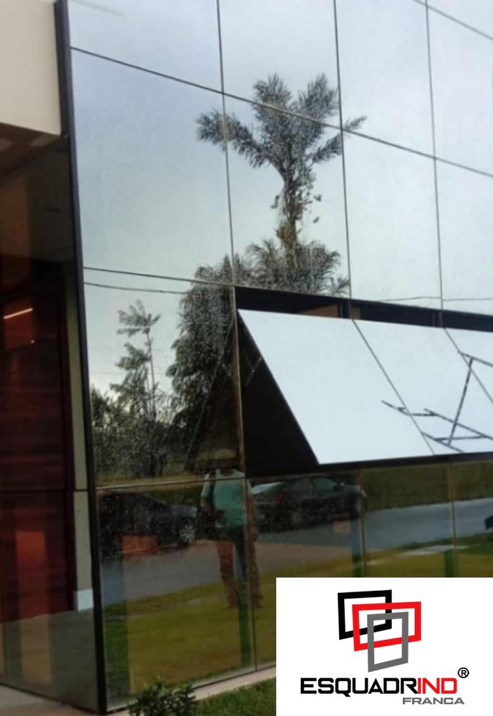 Fachada pele de vidro para empresas - Imagem 8