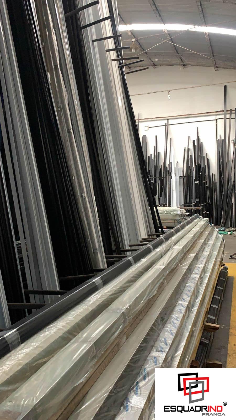 Serralheria de alumínio fabricação de peças - Imagem 2