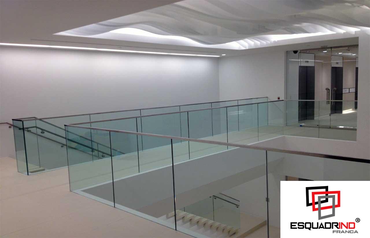 Guarda corpo de alumínio - Imagem 2